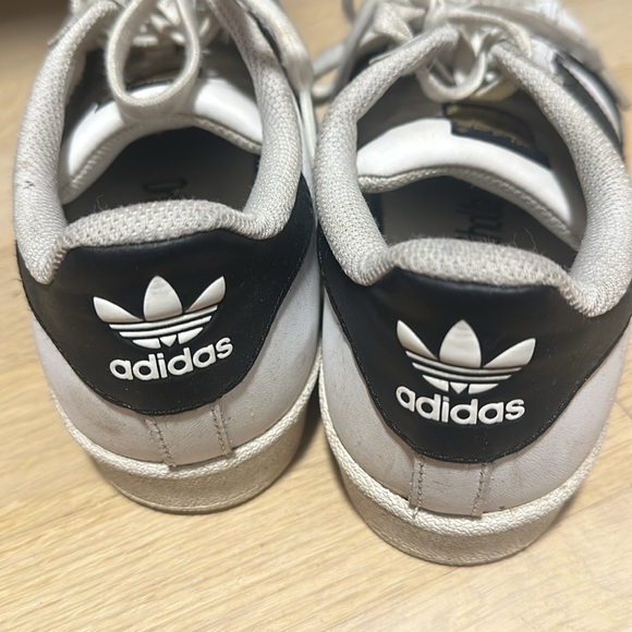 Addidas superstar sneakers! - Picture 3 of 5